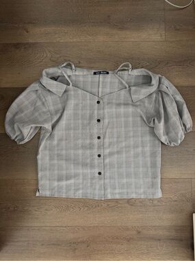 Plaid Off-Shoulder Button-Front Women's Top - Gray